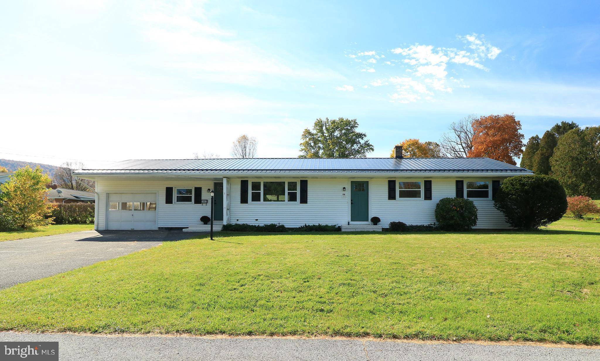 Pleasant Gap, PA 16823,116 HERMAN ST