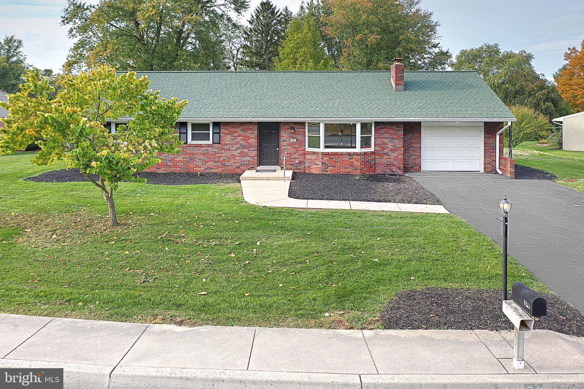 Akron, PA 17501,34 WOLF RD