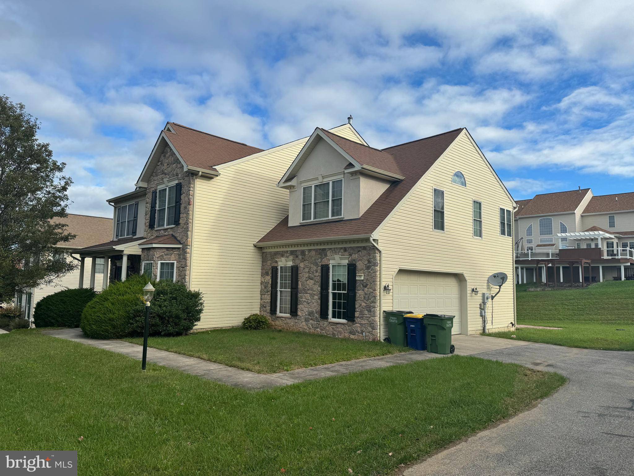 Seven Valleys, PA 17360,1097 SILVER MAPLE CIR