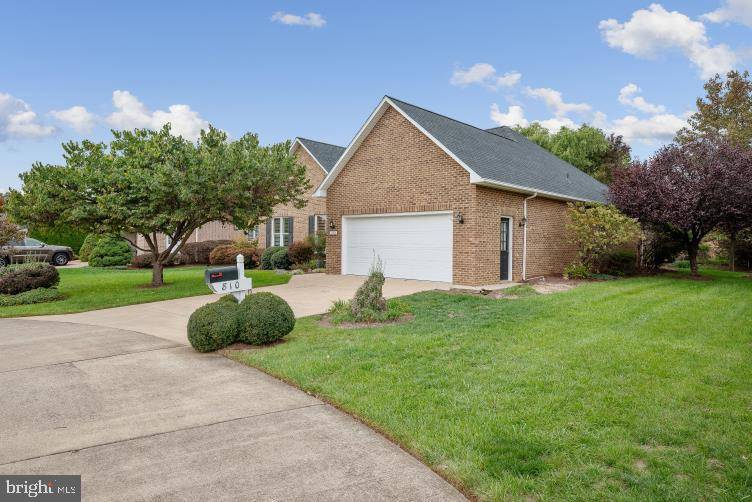 Winchester, VA 22601,810 MAHONE DR.