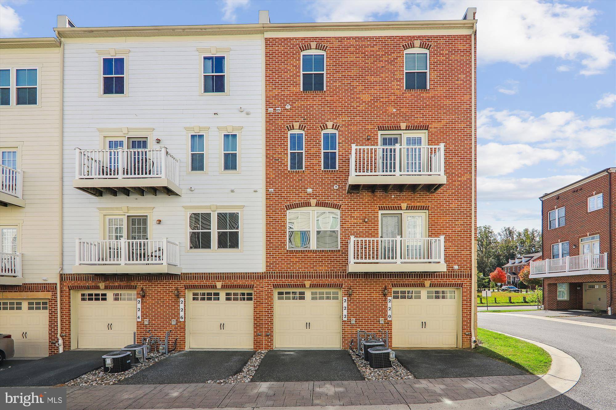 Gaithersburg, MD 20878,222 URBAN AVE #222