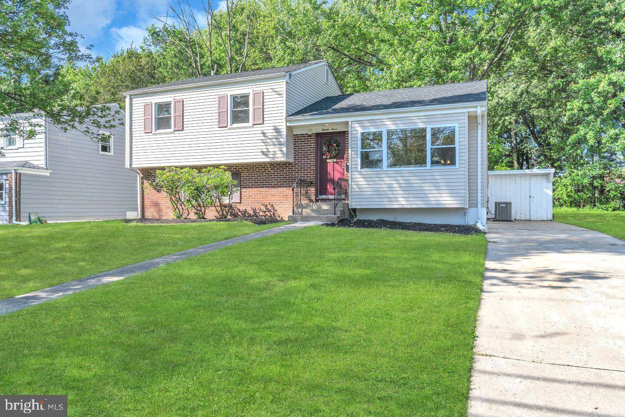 Trenton, NJ 08618,23 DIXMONT AVE