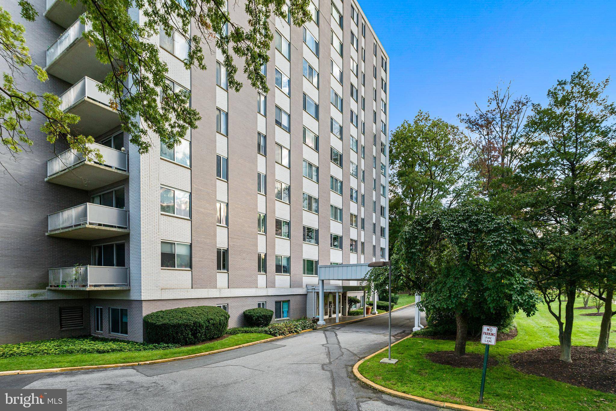 Bethesda, MD 20814,8315 N BROOK LN #2-903