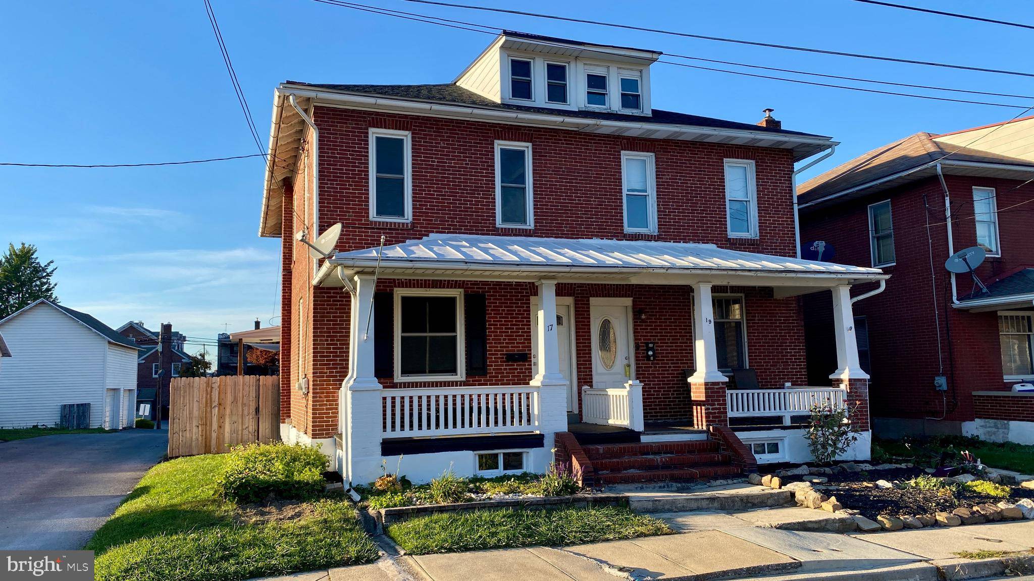 Fleetwood, PA 19522,17 E LOCUST ST