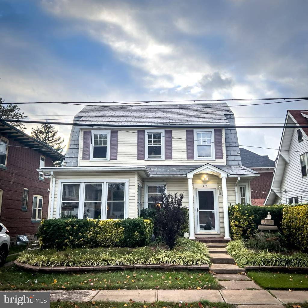 Hamilton, NJ 08609,118 PARKER PL