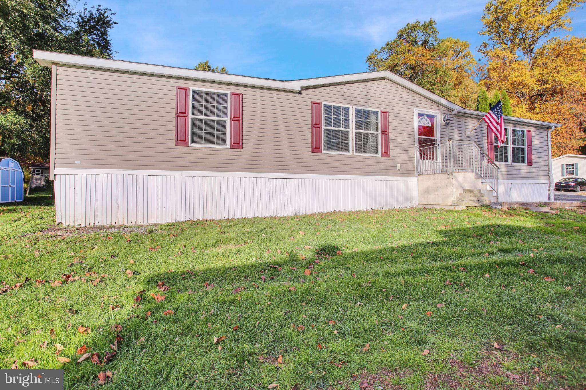 Macungie, PA 18062,435 MOUNTAIN VILLAGE DR