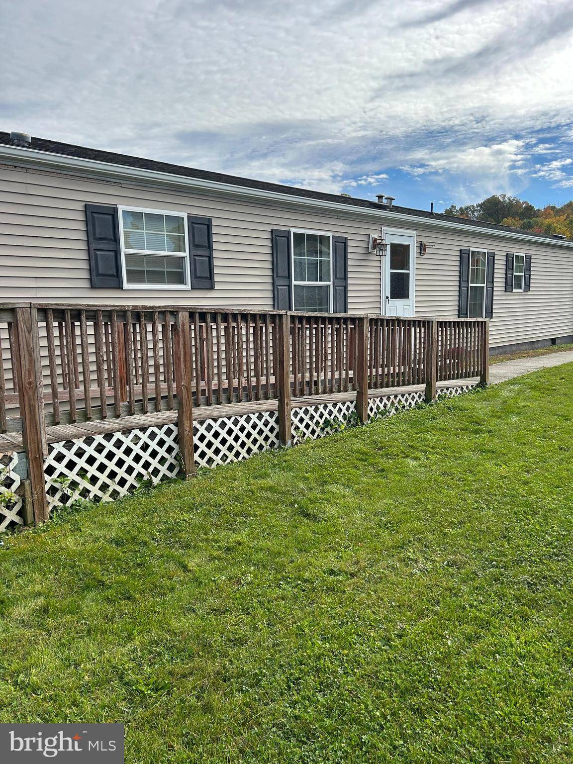 Blandon, PA 19510,2 MOUNTAIN VIEW LN