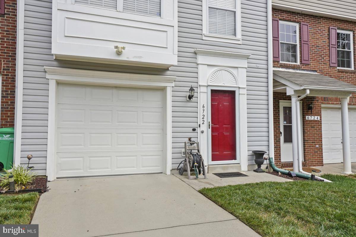 District Heights, MD 20747,6722 DARKWOOD CT