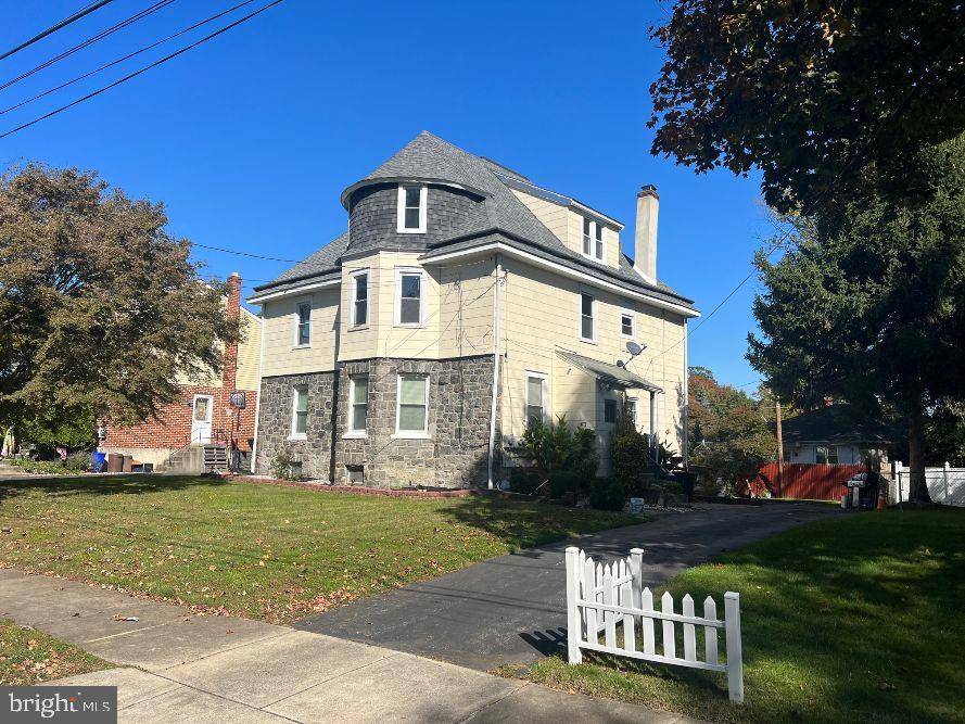 Aldan, PA 19018,43 N ELM AVE