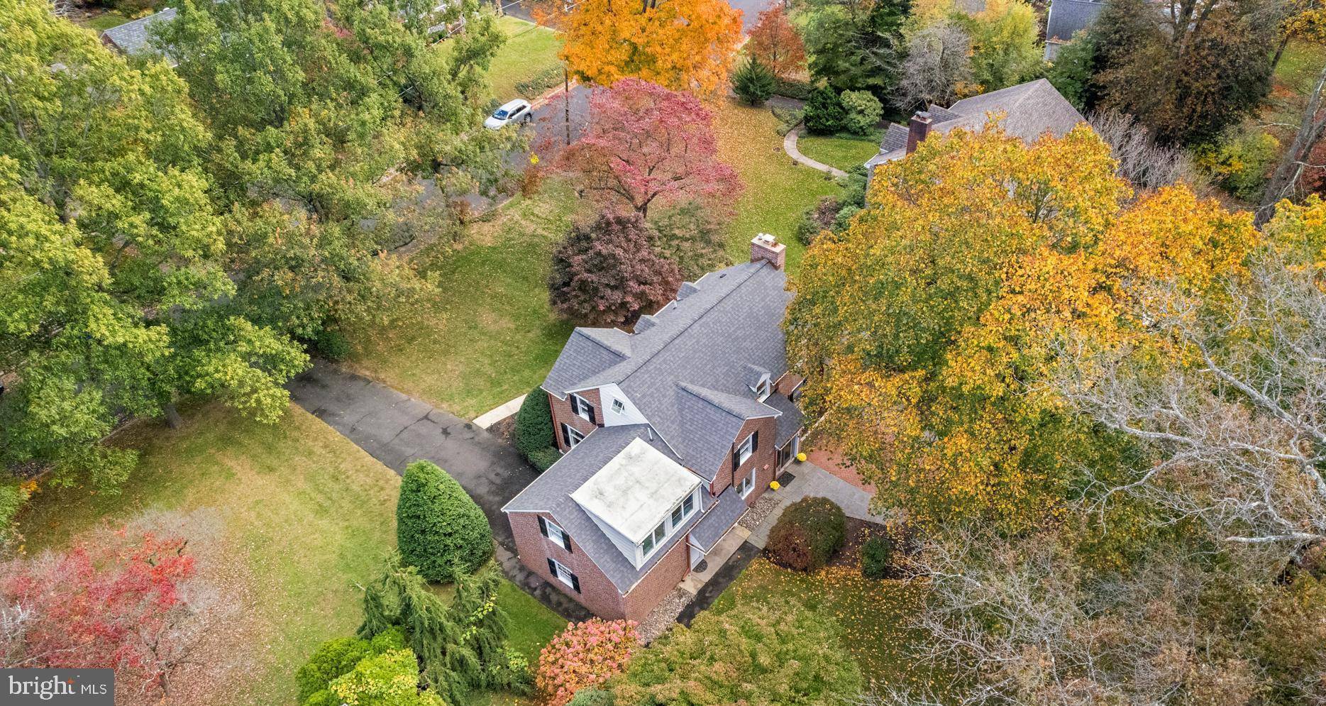 Glenside, PA 19038,622 TWICKENHAM RD