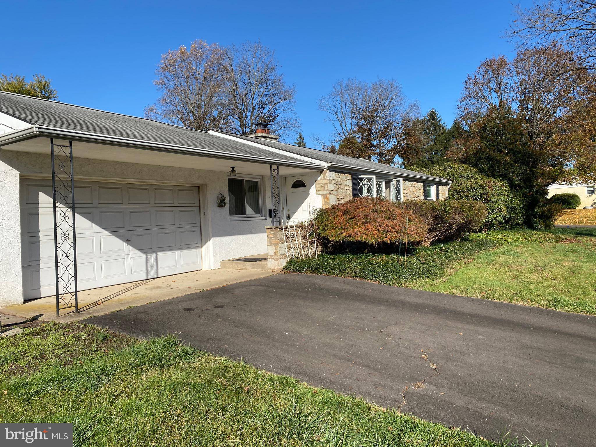 Yardley, PA 19067,104 PINE LN