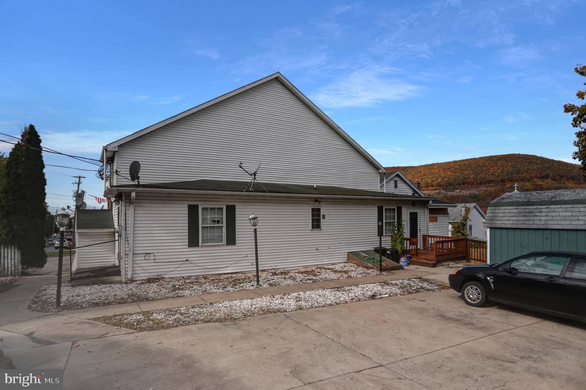 Lykens, PA 17048,701 S 2ND ST