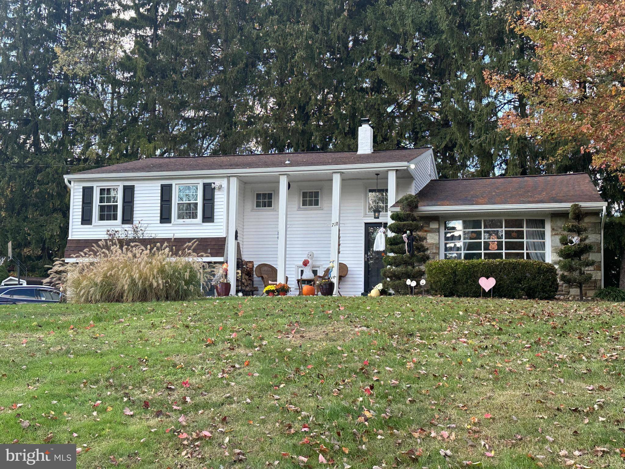 Horsham, PA 19044,718 INVERNESS DR