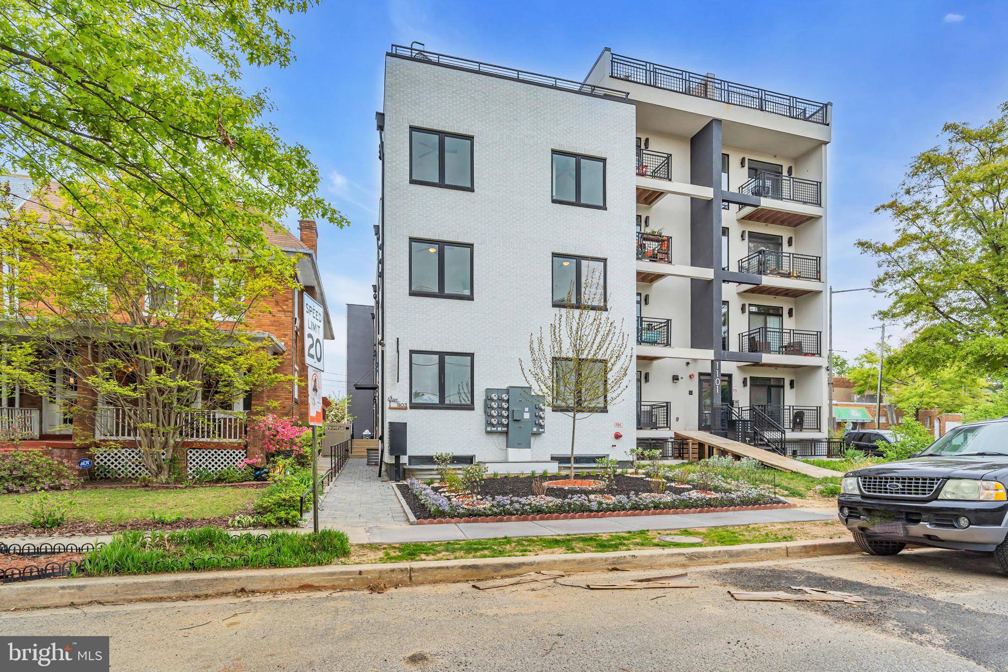 Washington, DC 20012,1103 FERN NW #301