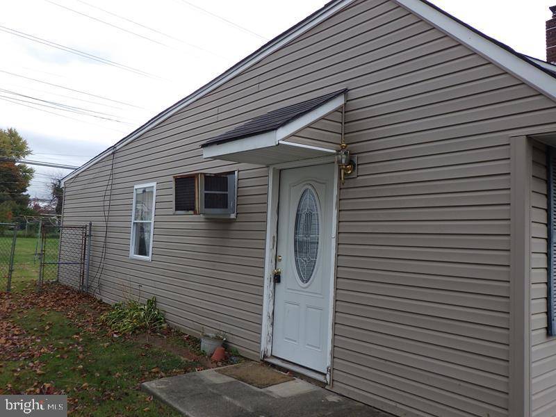 Levittown, PA 19055,88 CORAL LN