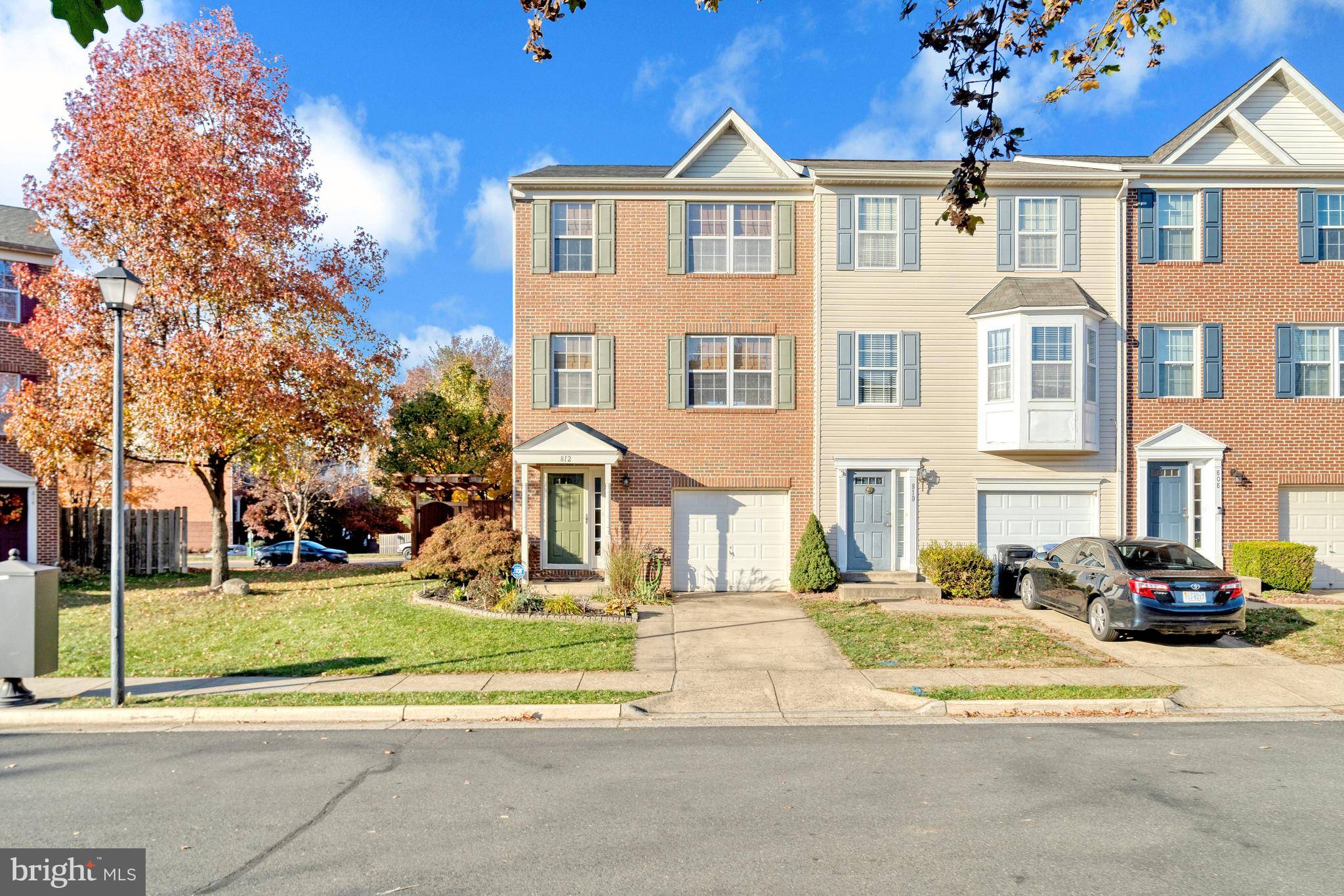 Leesburg, VA 20175,812 VANDERBILT TER SE