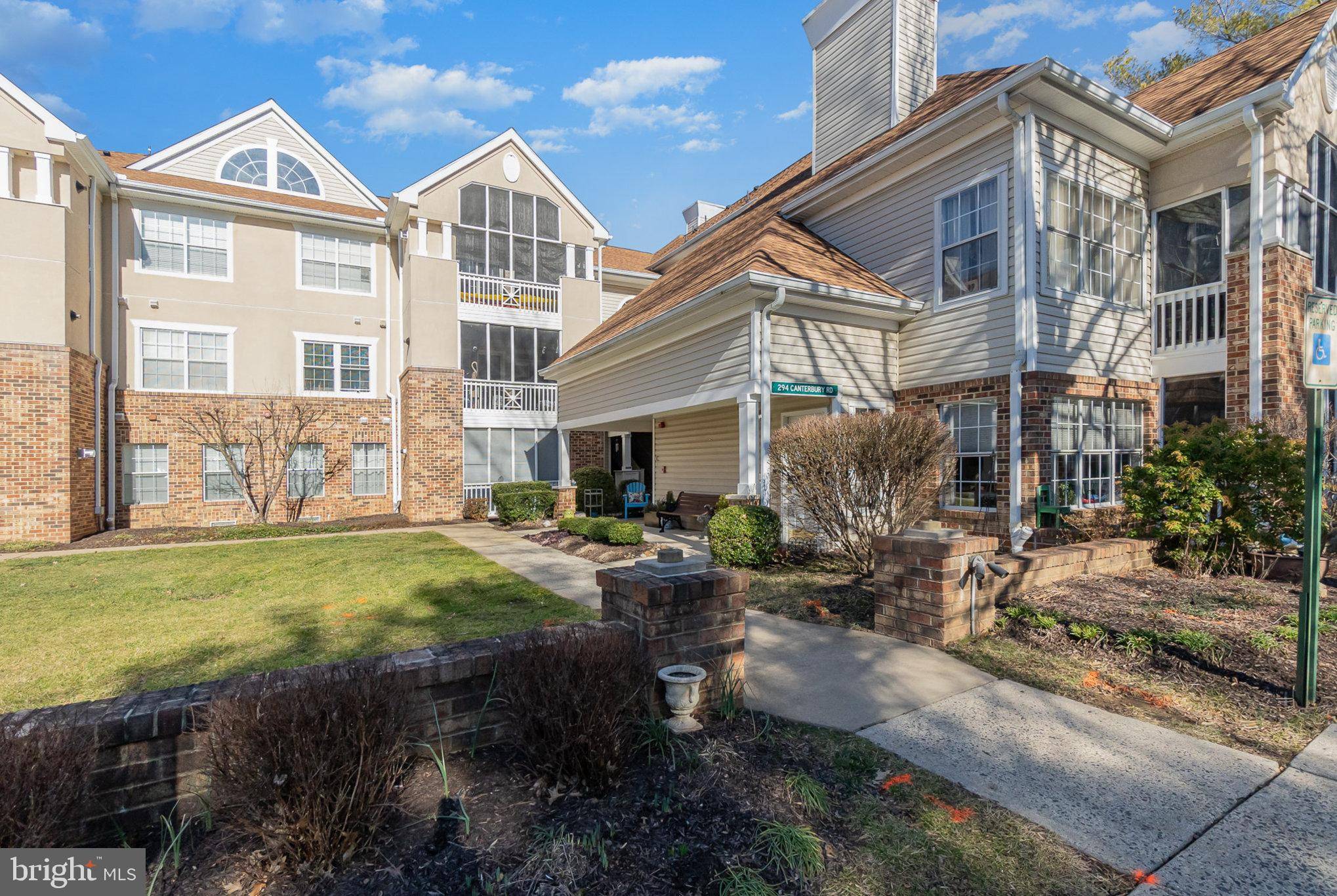 Bel Air, MD 21014,294-I CANTERBURY RD #294-I