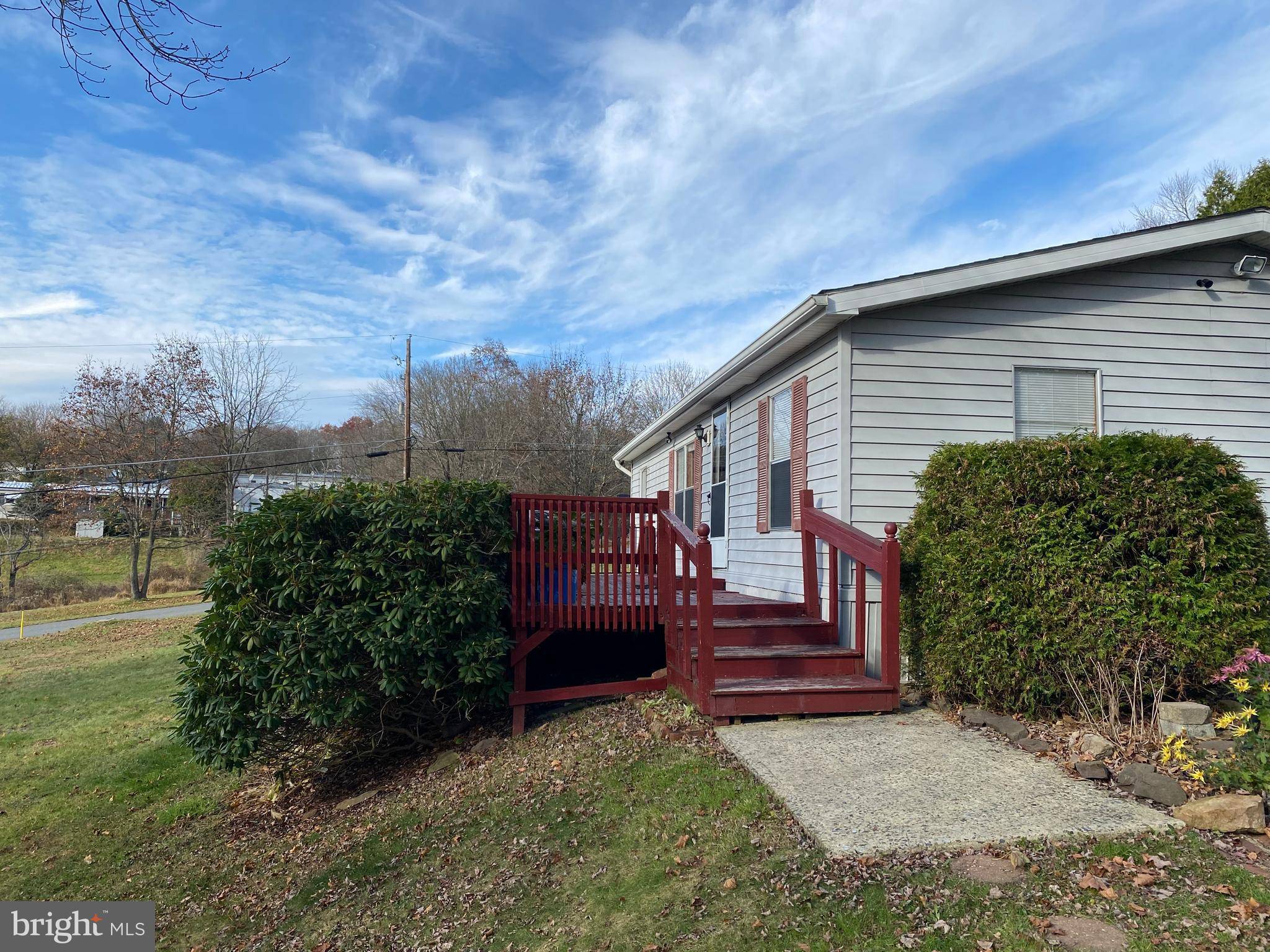 Lehighton, PA 18235,29 CHEROKEE LN