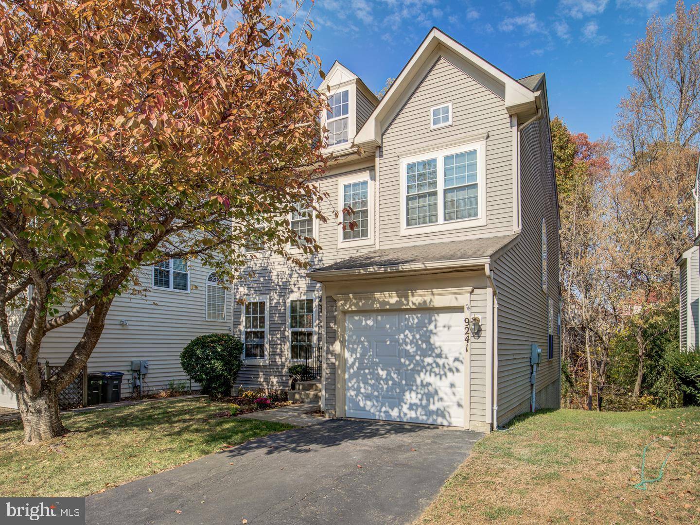 Manassas Park, VA 20111,9241 GREENSHIRE DR