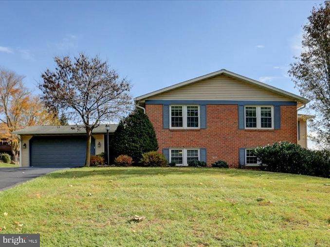 Chambersburg, PA 17202,516 BRIAR LANE E