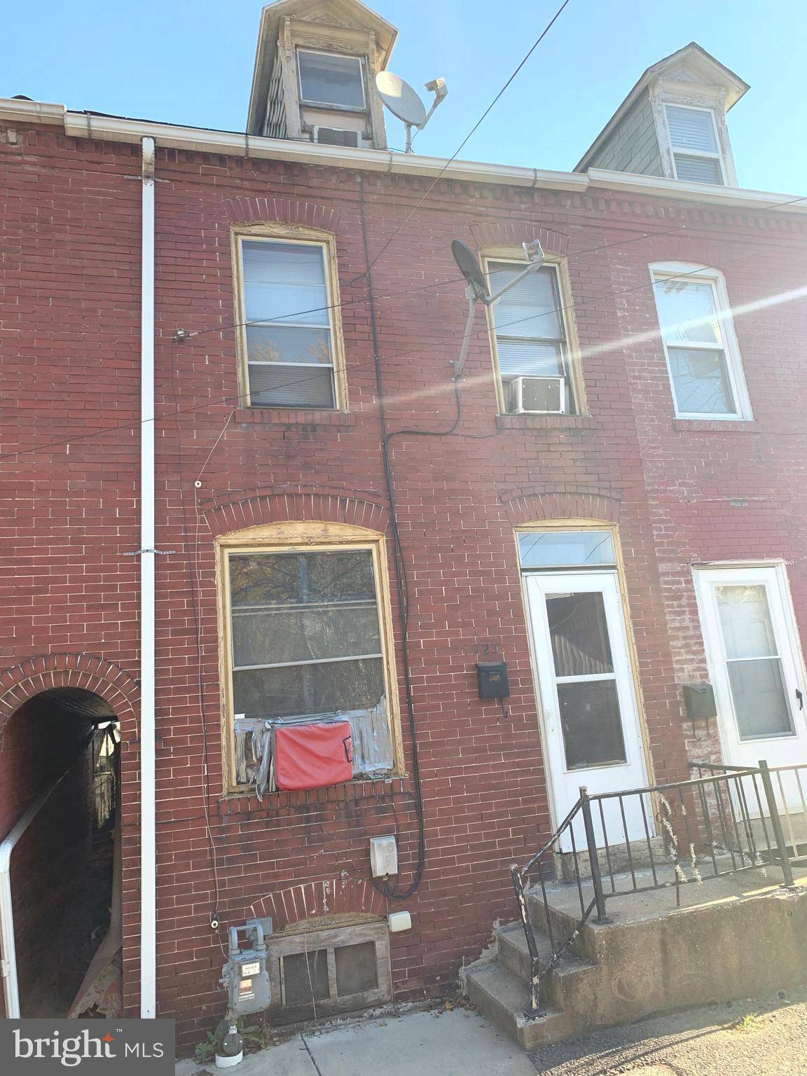 York, PA 17403,725 SUSQUEHANNA AVE