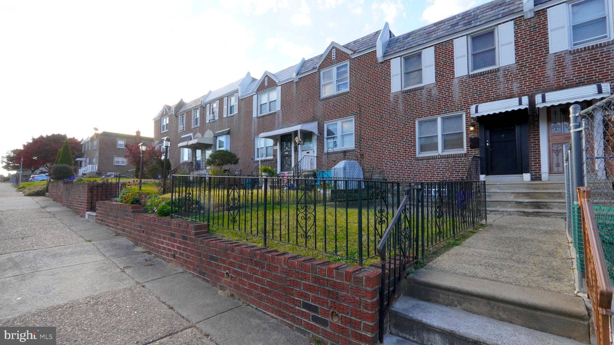 Philadelphia, PA 19111,6154 REACH ST