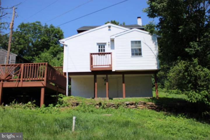 Glen Rock, PA 17327,4040 HILLTOP LN