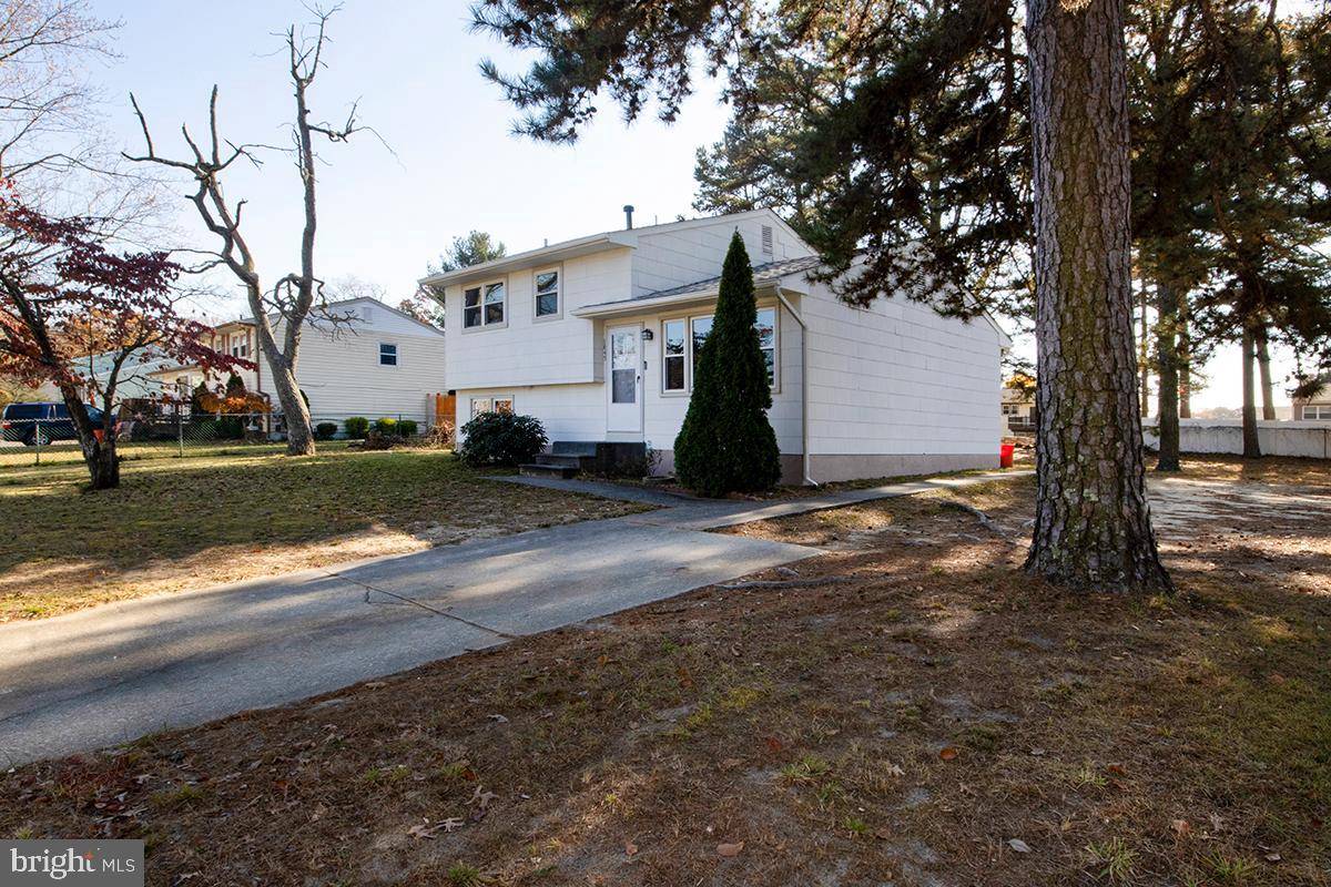 Vineland, NJ 08360,1645 BERKSHIRE DR