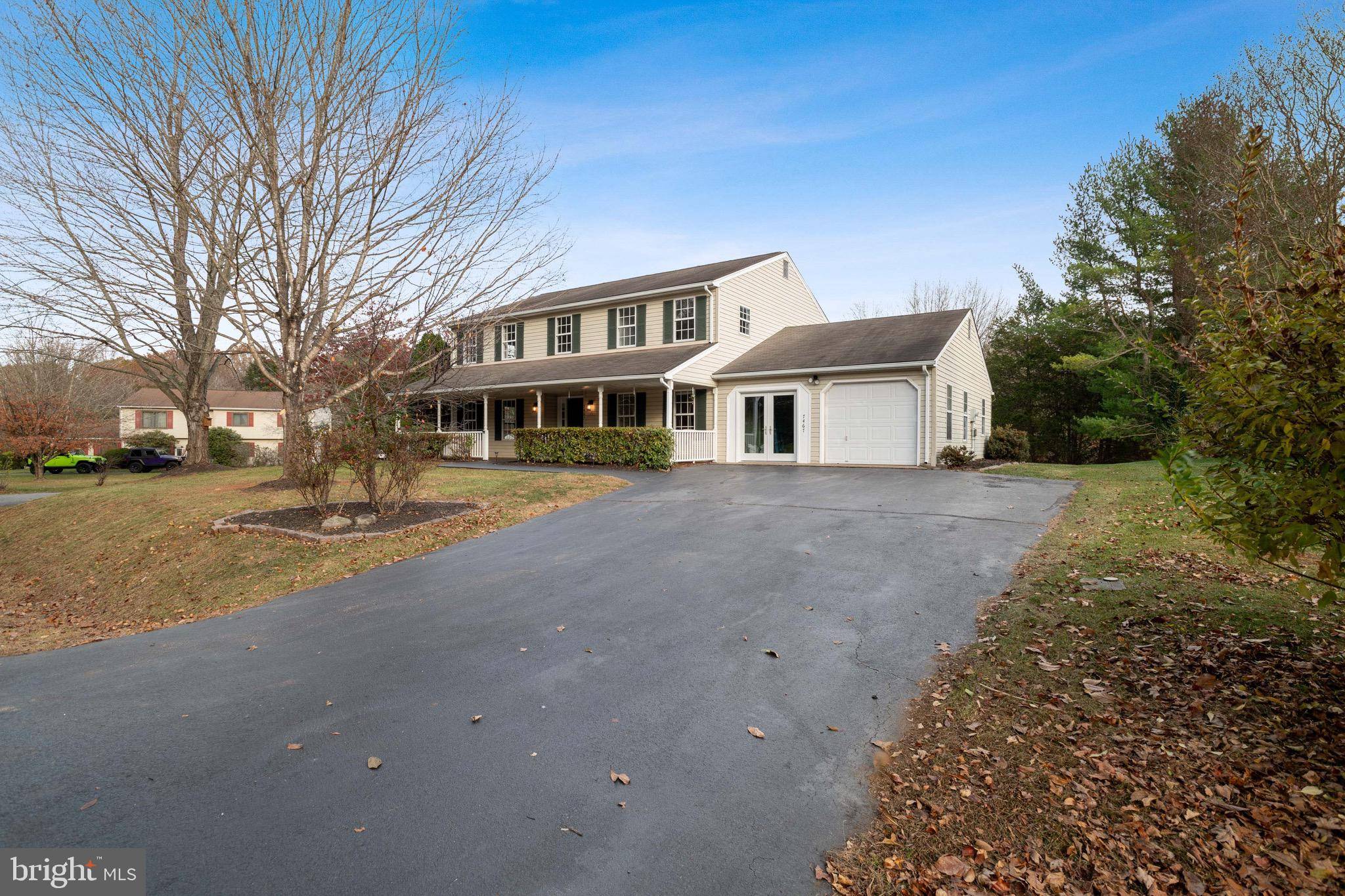 Warrenton, VA 20187,7467 CEDAR KNOLLS DR