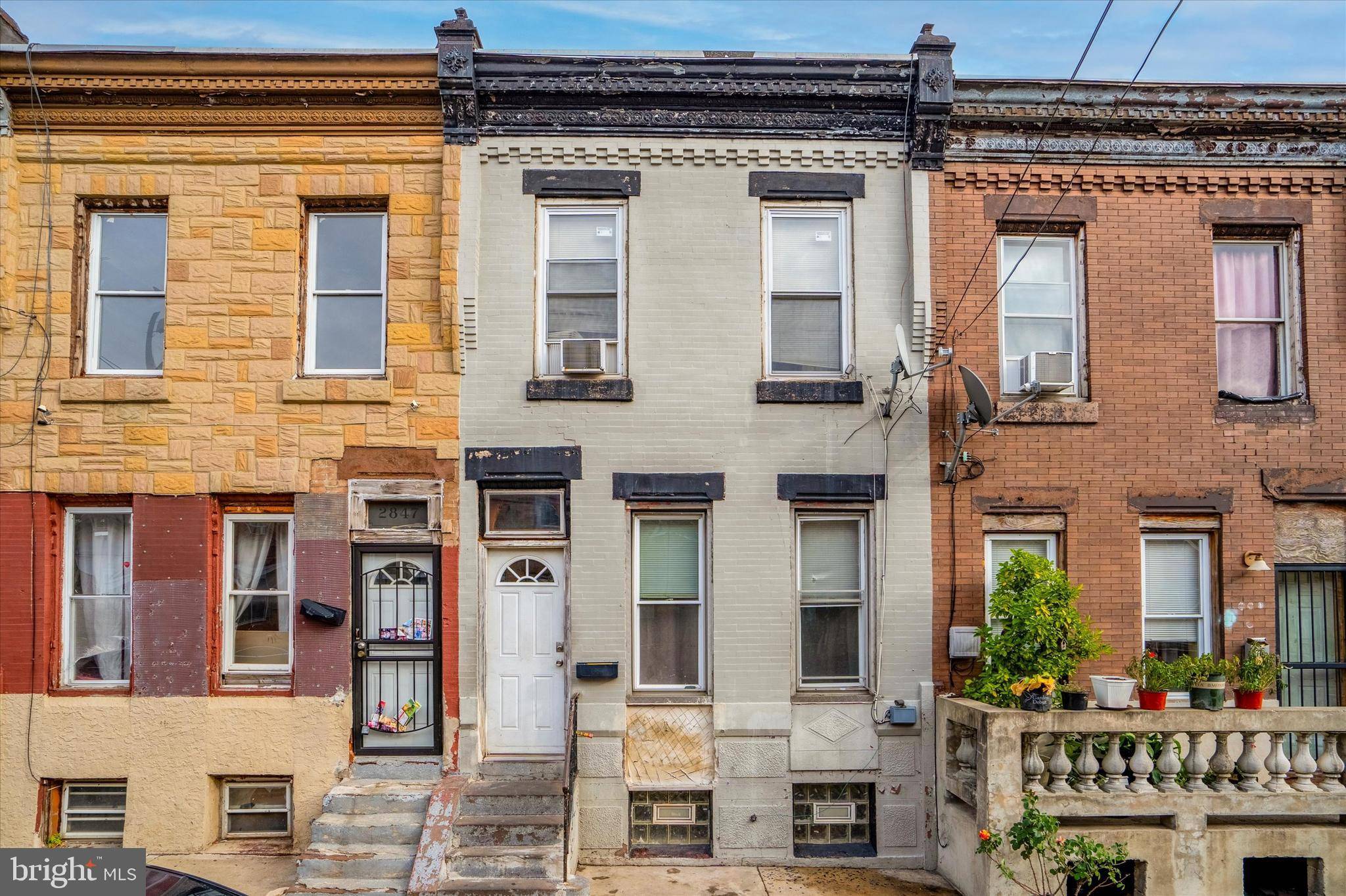 Philadelphia, PA 19133,2845 N MASCHER ST