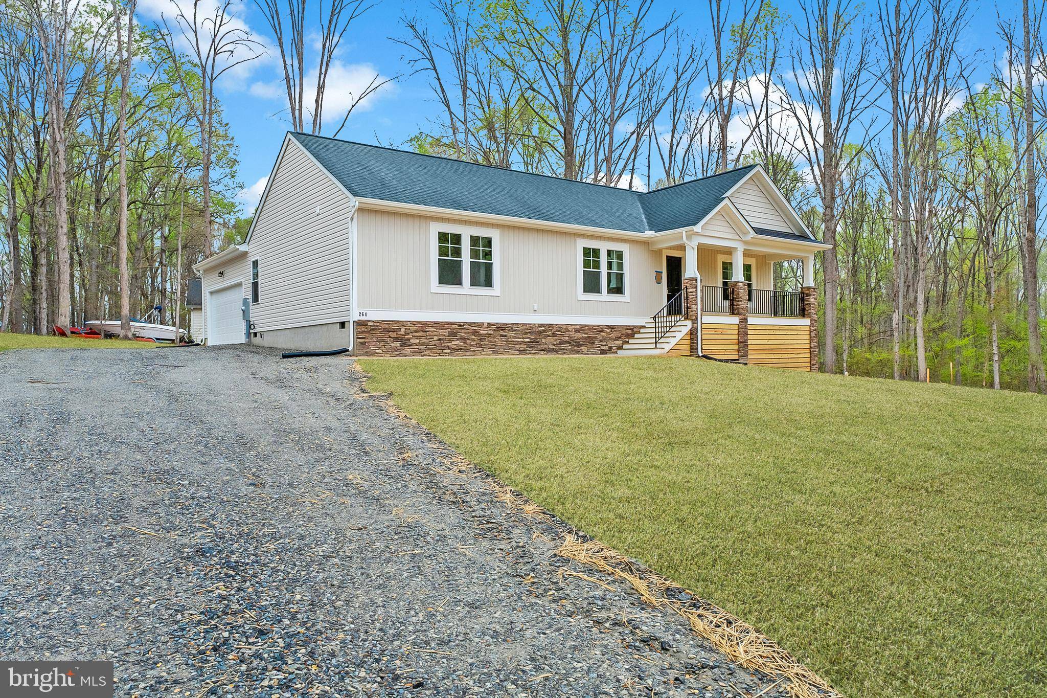 Louisa, VA 23093,264 BELMONT LN