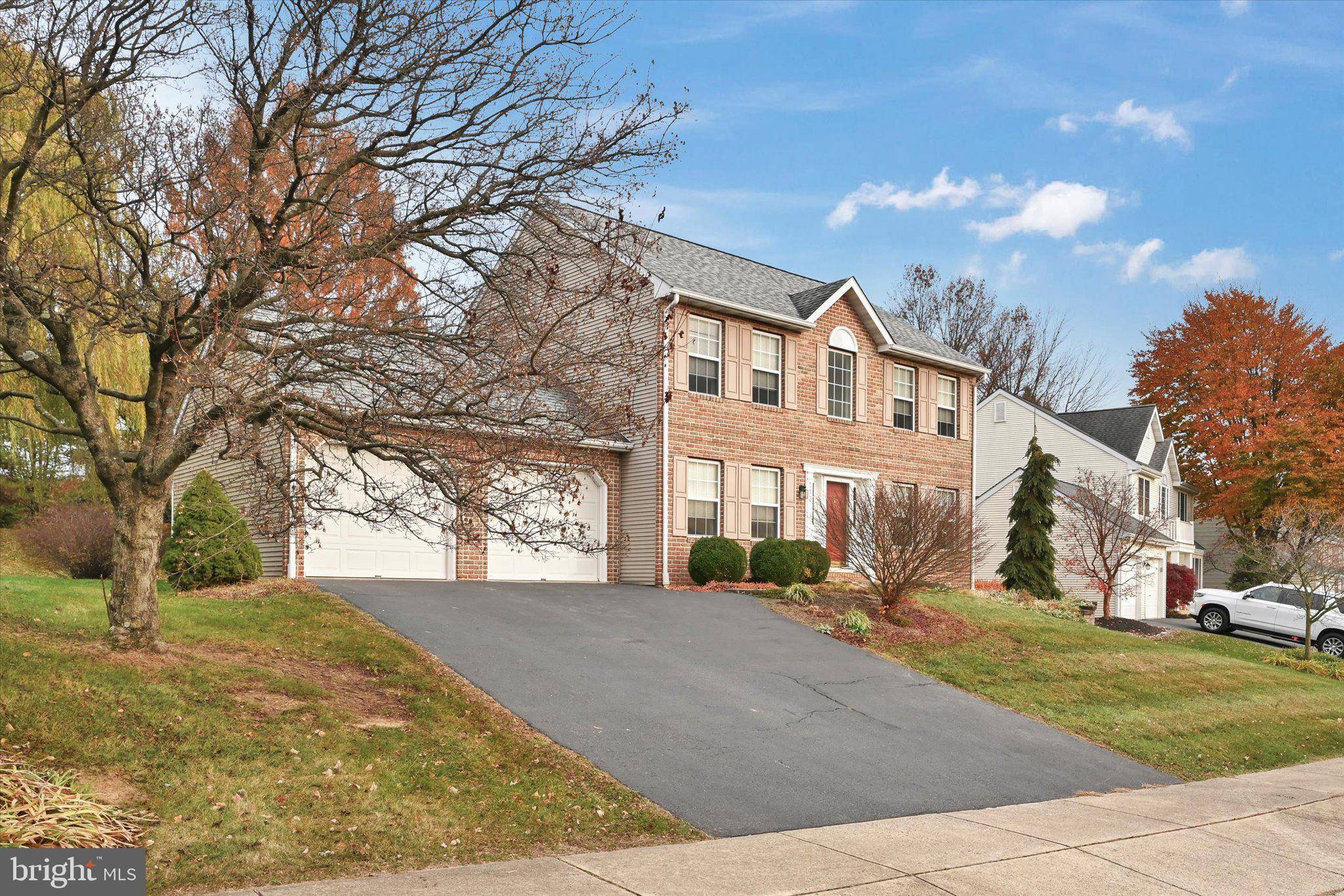 Wyomissing, PA 19610,113 LUCINDA LN