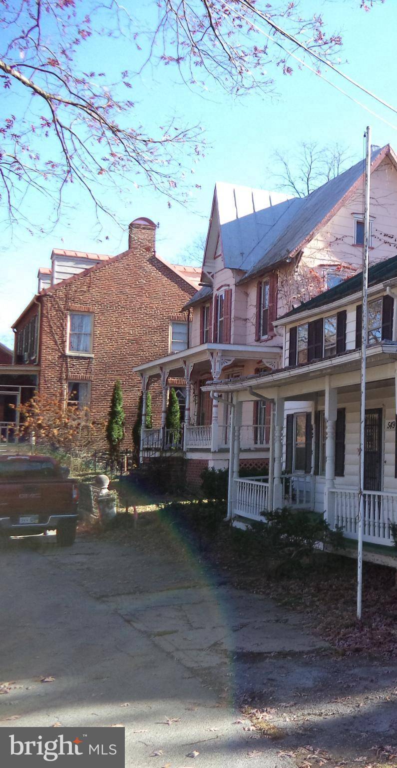 Harpers Ferry, WV 25425,549 PARK ROW PL