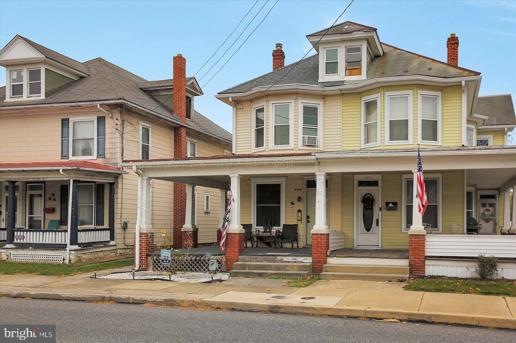 Palmyra, PA 17078,604 N RAILROAD ST