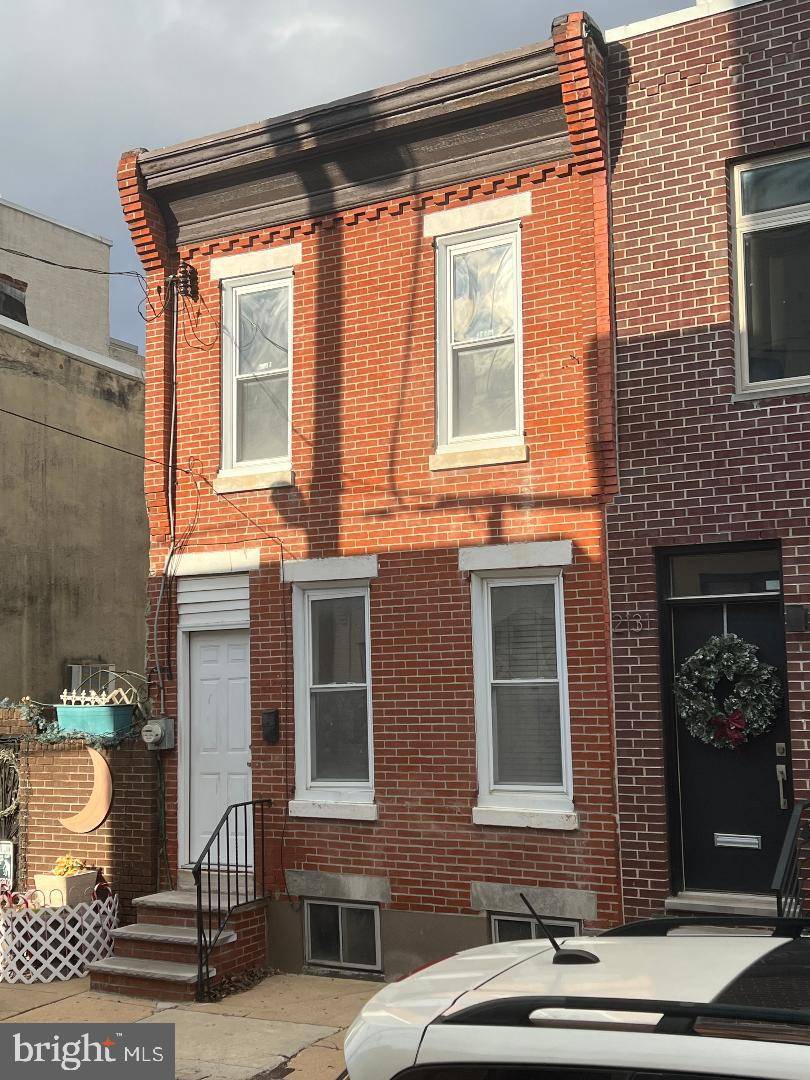 Philadelphia, PA 19146,2133 LATONA ST