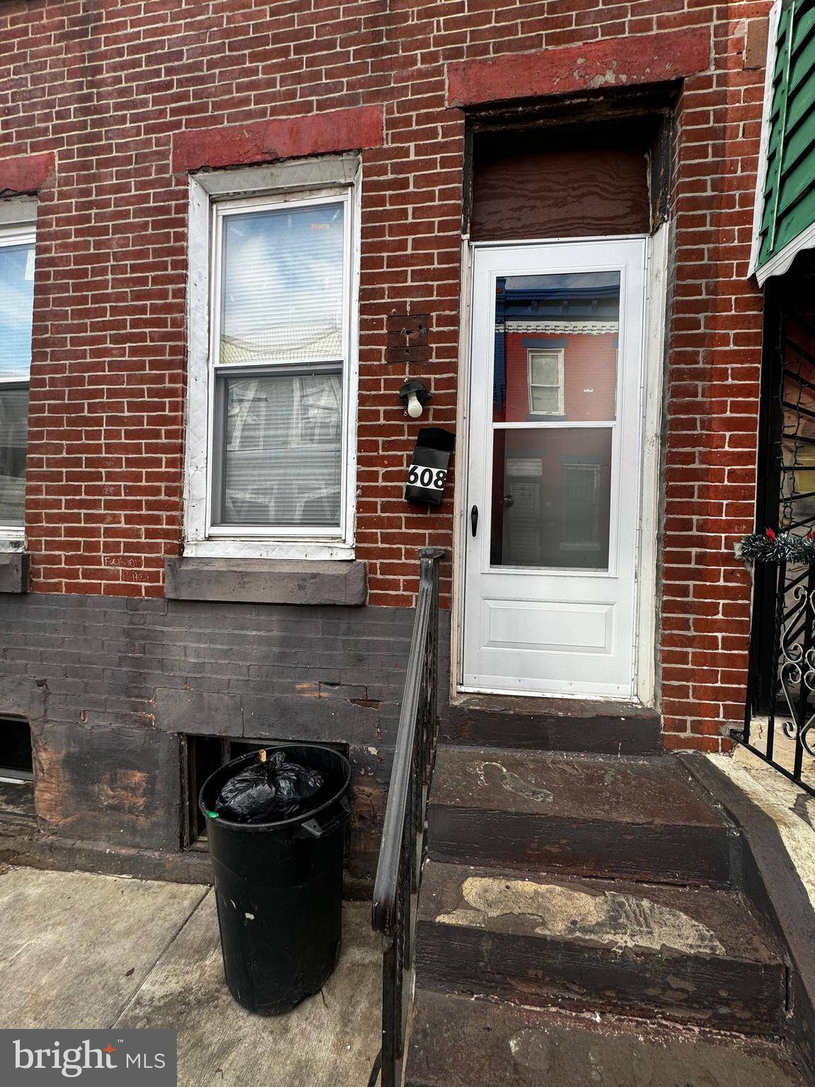 Philadelphia, PA 19134,608 E CLEMENTINE ST