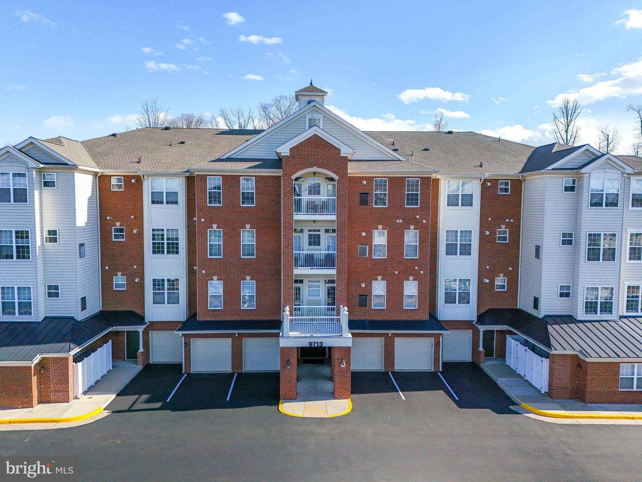 Manassas Park, VA 20111,9713 HANDERSON PL #UNIT 403