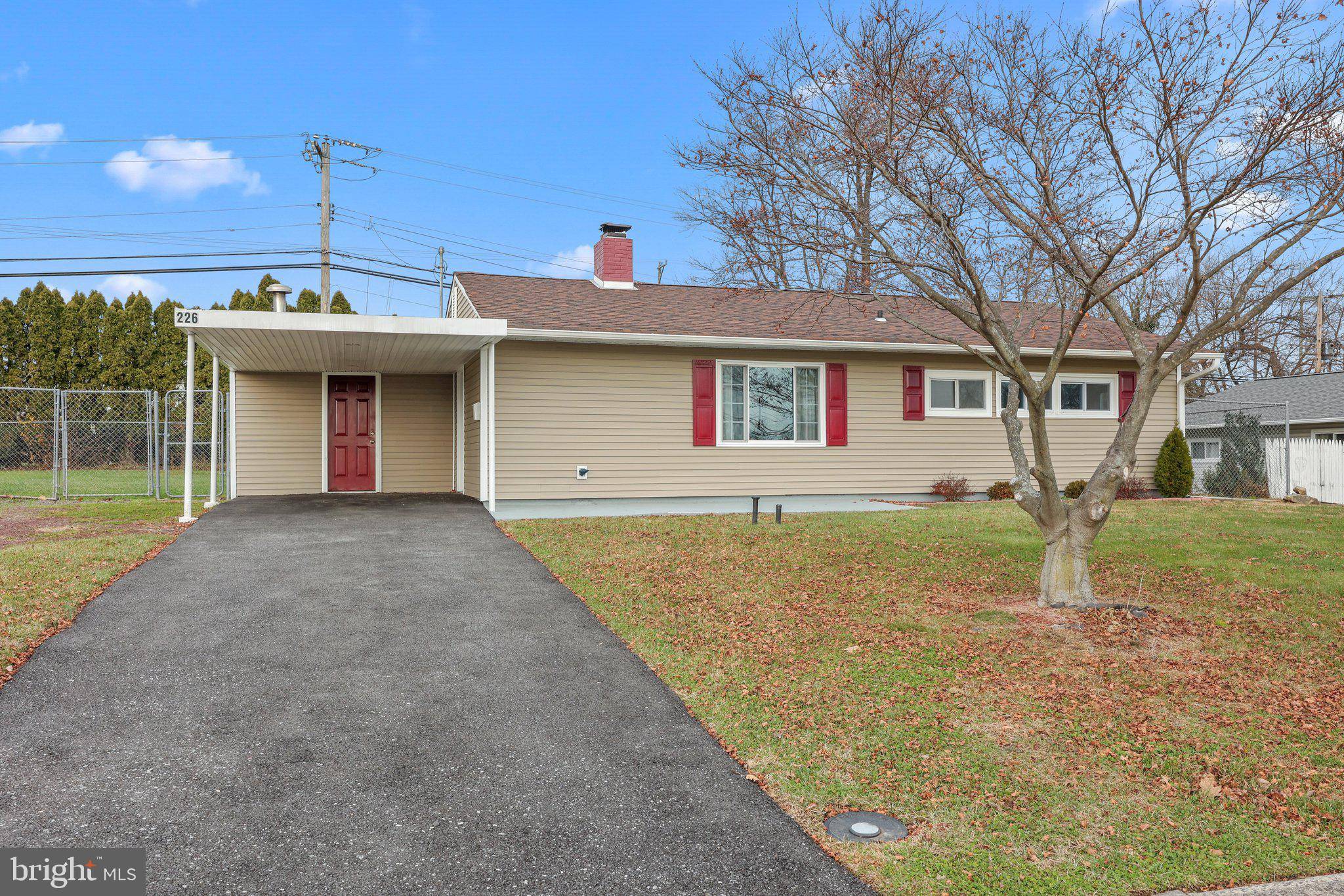 Levittown, PA 19054,226 MAGNOLIA DR