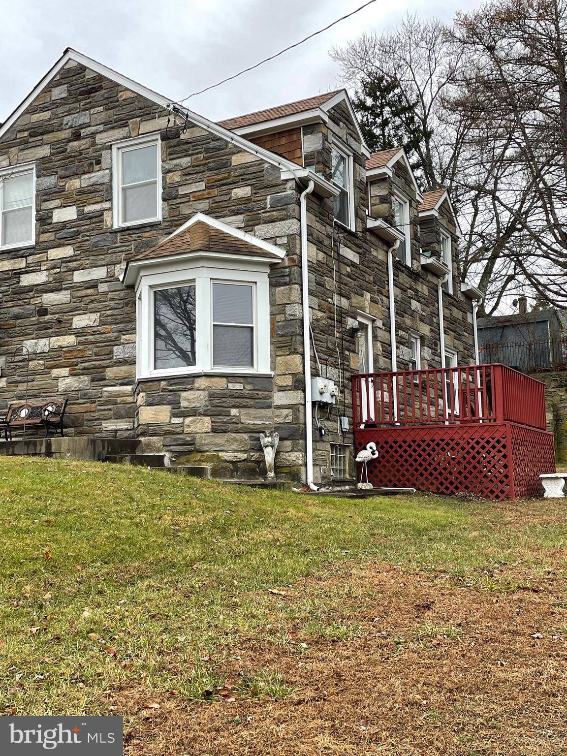 Broomall, PA 19008,136 4TH AVE