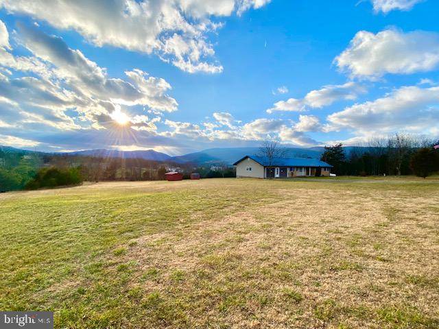 Petersburg, WV 26847,109 INGLECREST LN