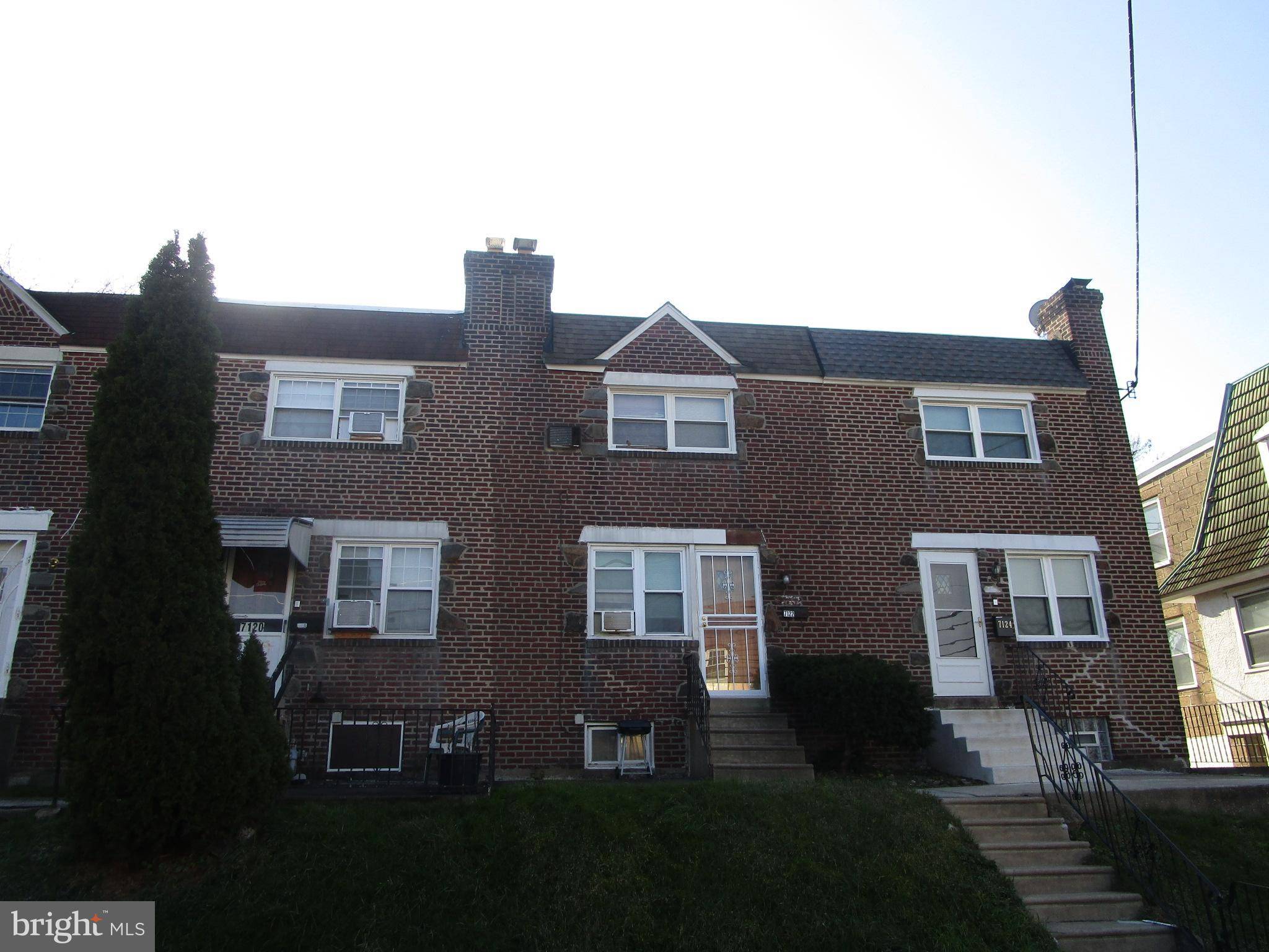 Upper Darby, PA 19082,7122 RUSKIN LN