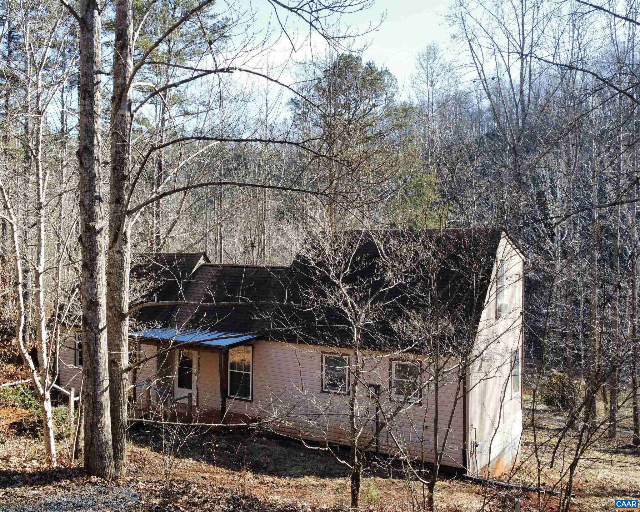 Schuyler, VA 22969,8873 ROCKFISH RIVER RD