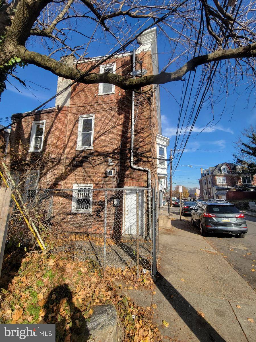 Philadelphia, PA 19144,5500 CROWSON ST