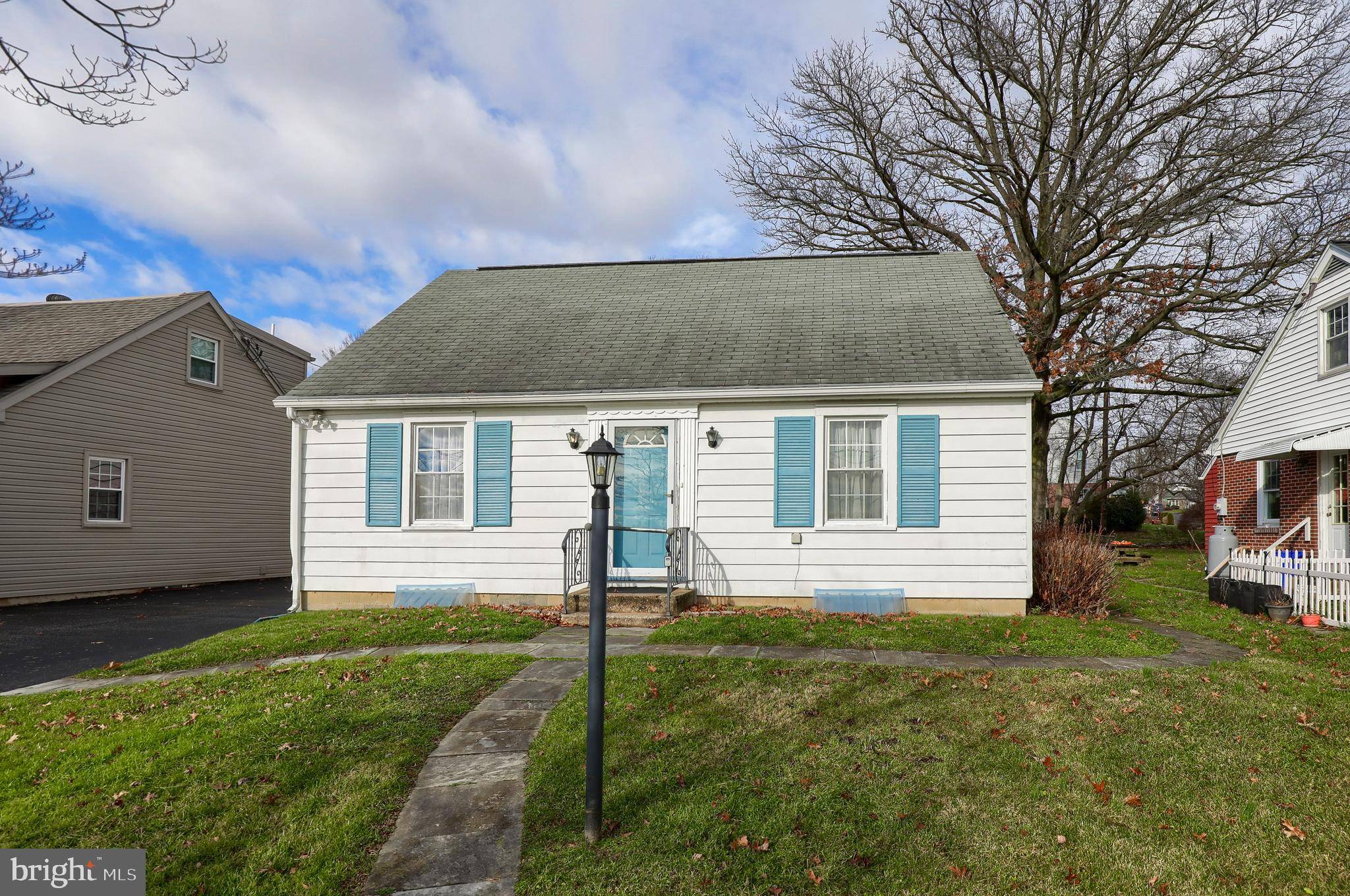 Lancaster, PA 17603,2213 MANOR RIDGE DR