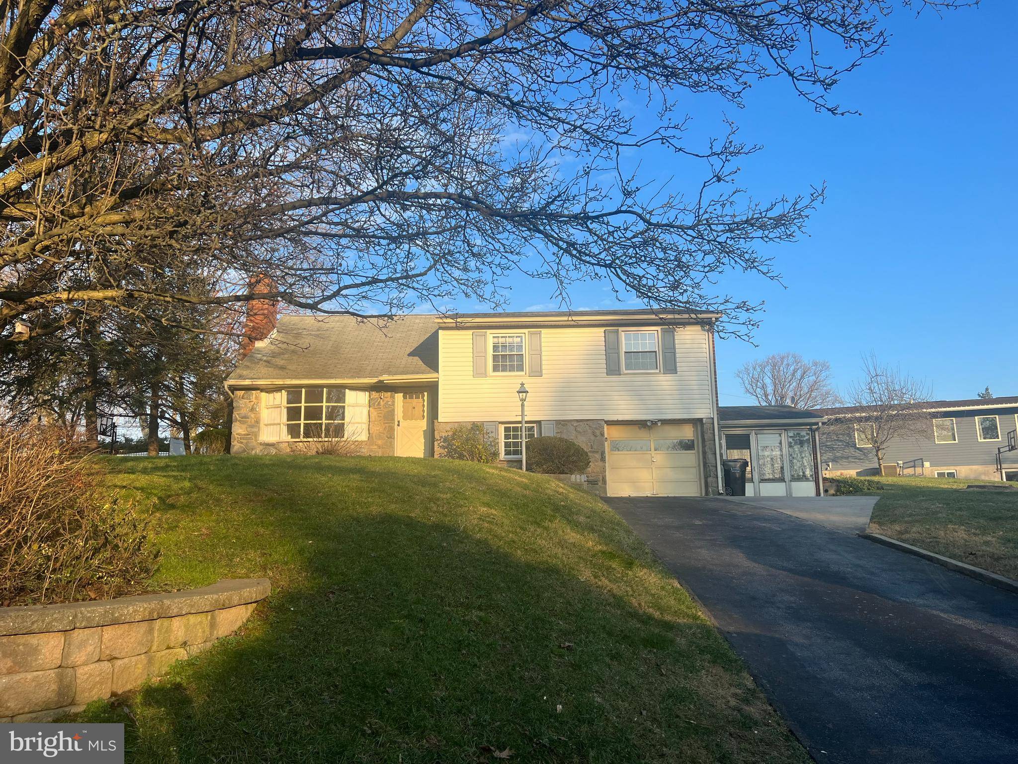 Newtown Square, PA 19073,150 ASHLEY RD