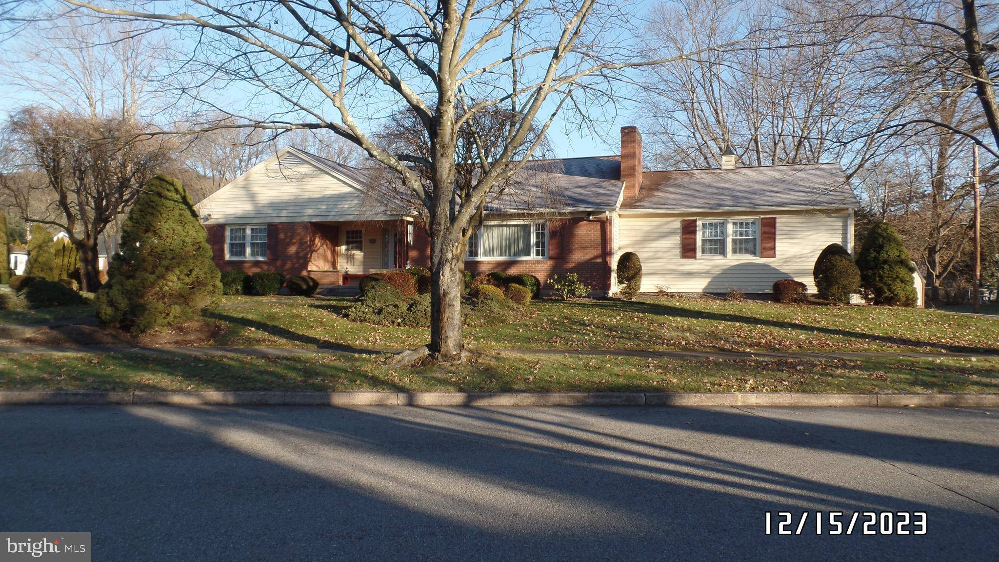 Williamsport, PA 17701,1601 ELLIOTT ST