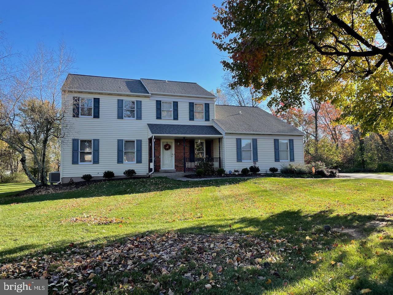 Perkasie, PA 18944,1418 AZALEA CT