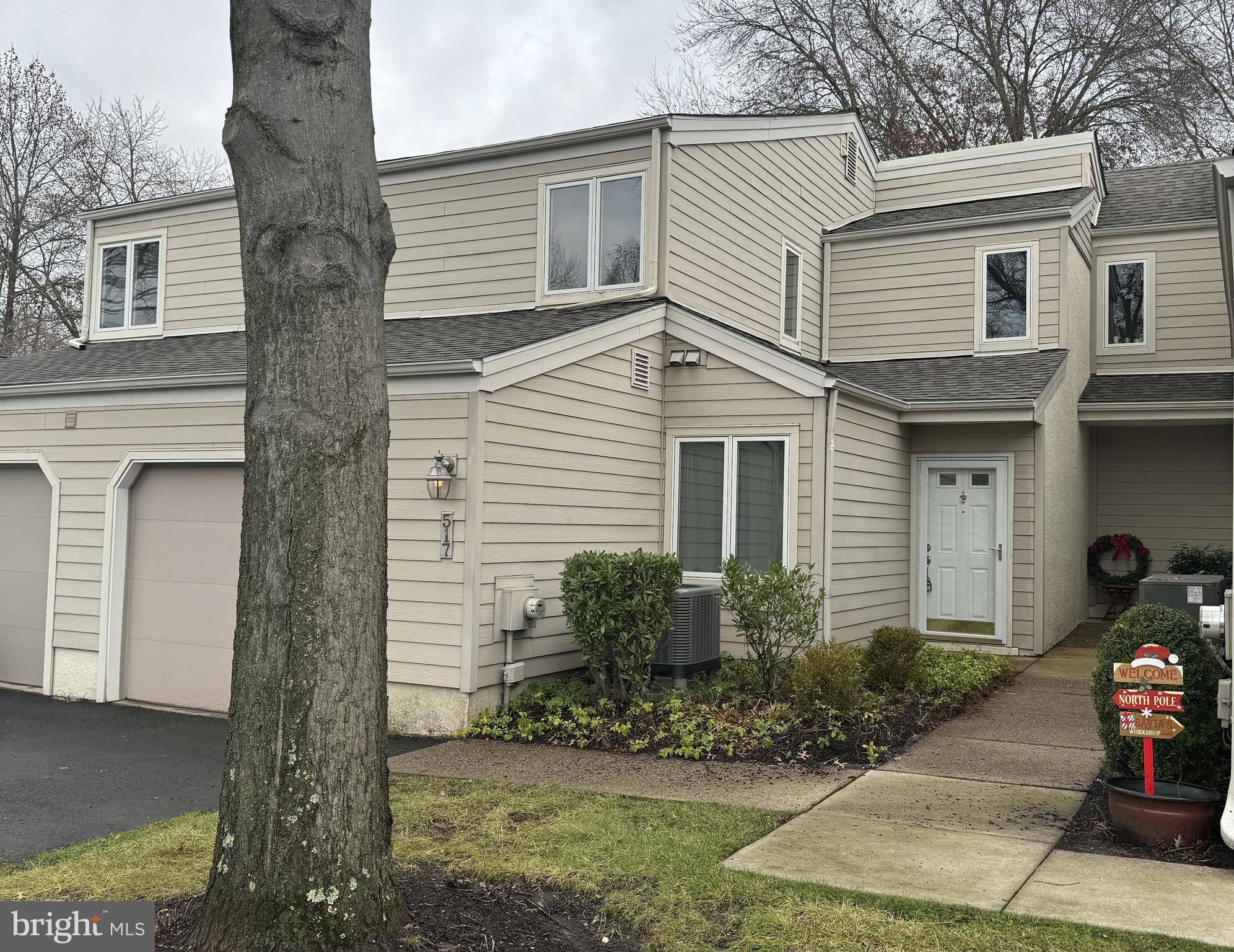 Doylestown, PA 18901,517 PORTSMOUTH CT