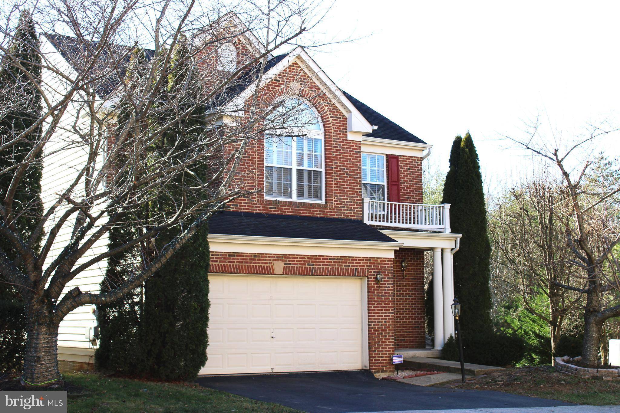 Alexandria, VA 22315,6859 ROLLING CREEK WAY