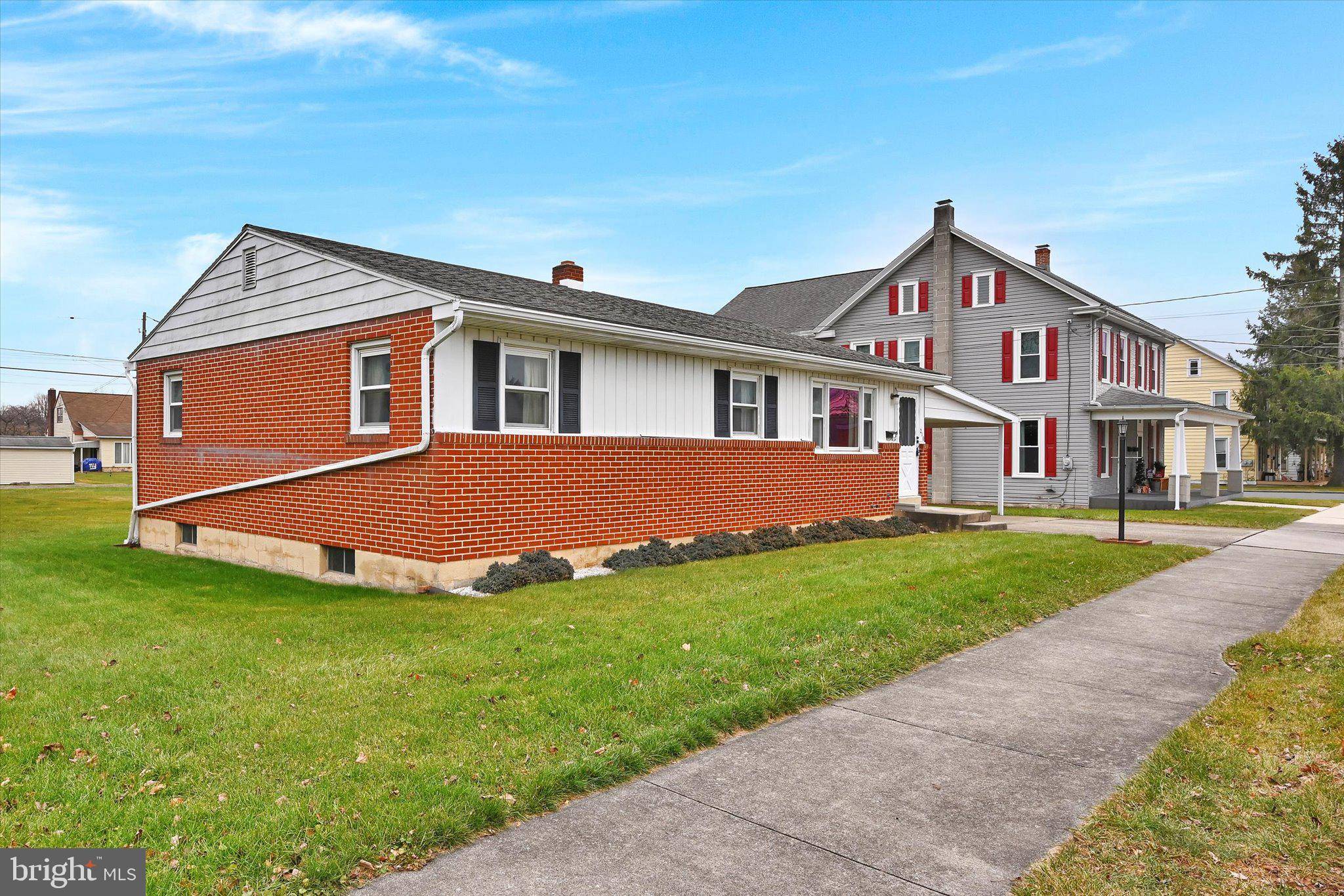 Palmyra, PA 17078,210 N HARRISON ST